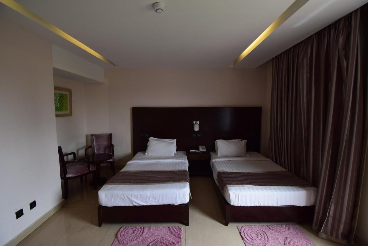 Noble House Hotel Kumasi Zewnętrze zdjęcie